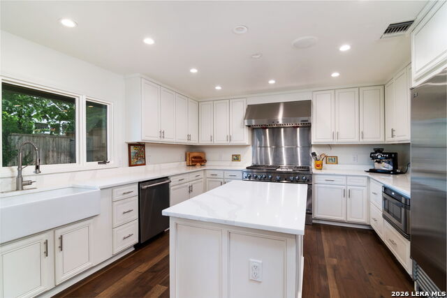 Image 30 of 48 For 340 Morningside Dr