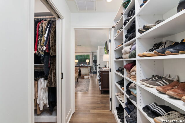 Image 40 of 48 For 340 Morningside Dr