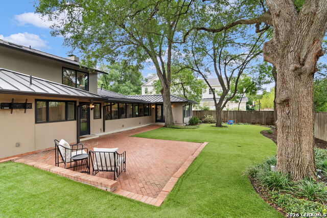 Image 42 of 48 For 340 Morningside Dr