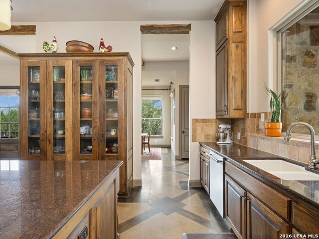 Image 14 of 70 For 2717 B & R Rd