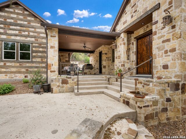 Image 7 of 70 For 2717 B & R Rd