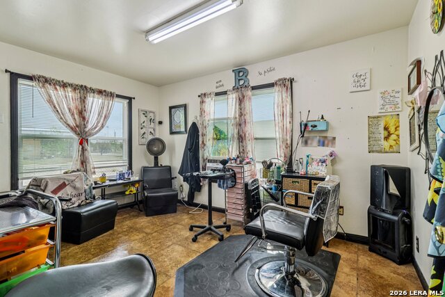 Listing photo id 13 for 102 Lady Badger