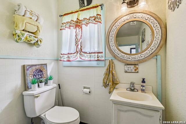 Listing photo id 17 for 102 Lady Badger