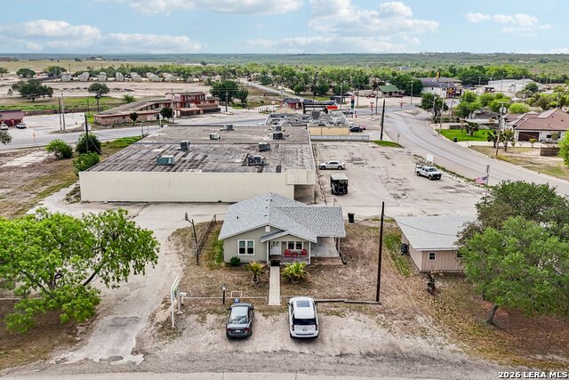 Listing photo id 44 for 102 Lady Badger