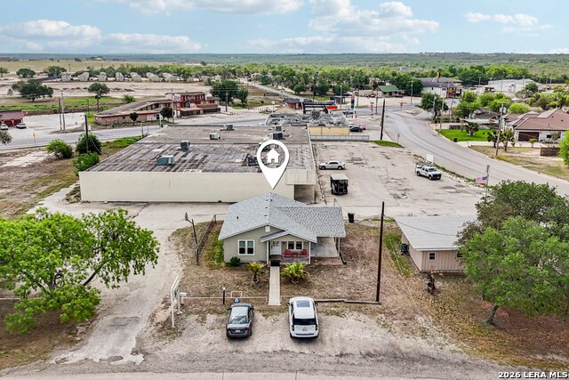 Listing photo id 45 for 102 Lady Badger