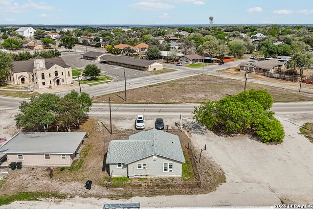 Listing photo id 48 for 102 Lady Badger