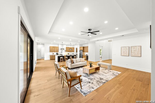 Image 13 of 49 For 728 Mountain Creek Trail