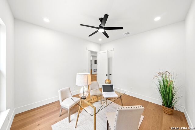 Image 17 of 49 For 728 Mountain Creek Trail