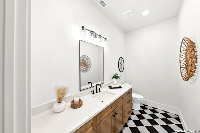 Image 29 of 49 For 728 Mountain Creek Trail