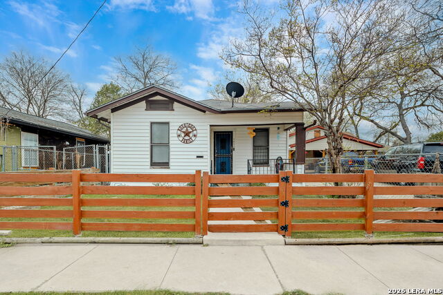 Details for 1650 Laurel W, San Antonio, TX 78201