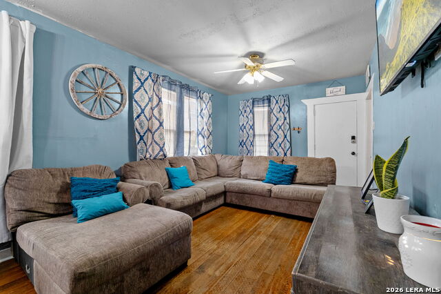 Image 6 of 25 For 1650 Laurel W