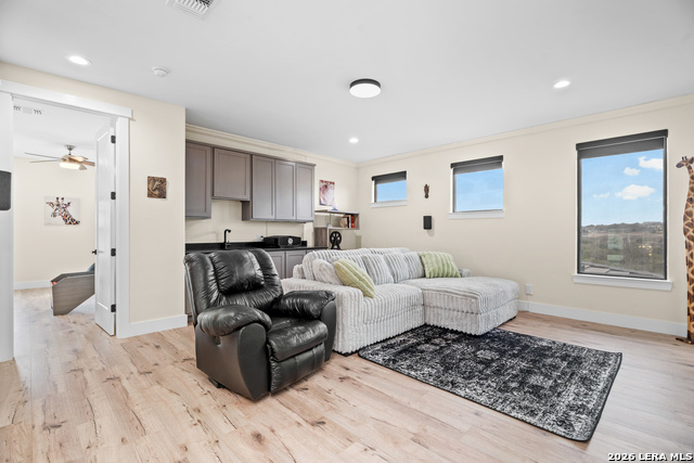 Image 33 of 61 For 1265 Tenderfoot