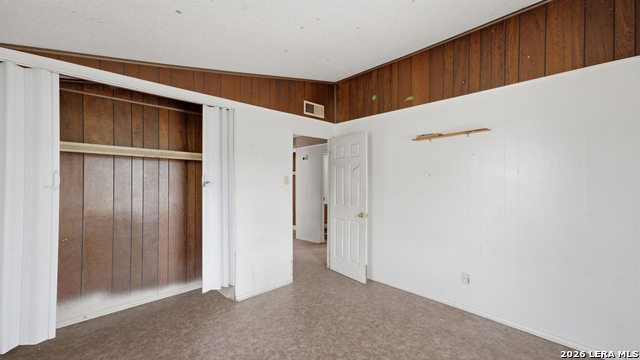 Image 5 of 25 For 3651 Ih 10 E