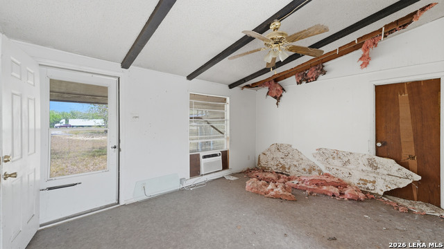 Image 6 of 25 For 3651 Ih 10 E