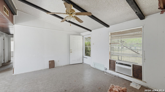 Image 8 of 25 For 3651 Ih 10 E