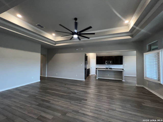 Image 5 of 35 For 307 James Bonham Way