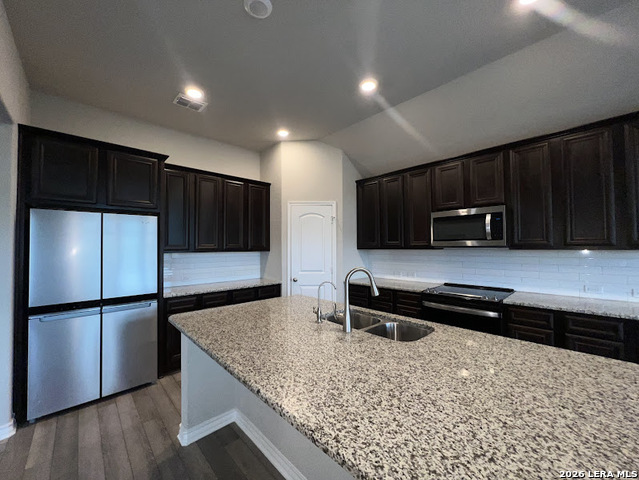 Image 9 of 35 For 307 James Bonham Way