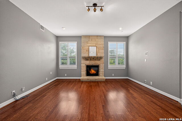 Image 13 of 54 For 25922 Peregrine Rdg