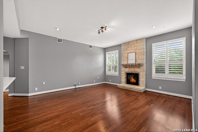 Image 14 of 54 For 25922 Peregrine Rdg