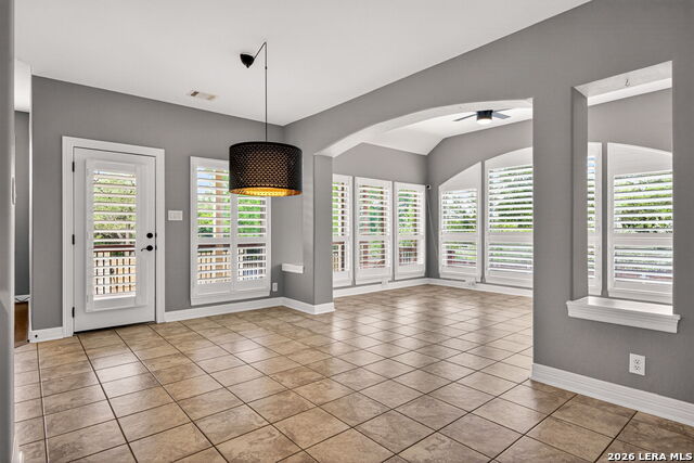 Image 20 of 54 For 25922 Peregrine Rdg