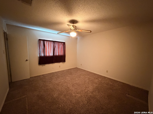 Image 14 of 27 For 8349 Morning Grv