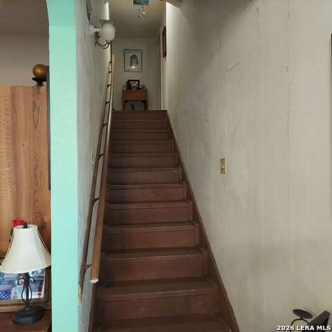 Image 12 of 26 For 387 Mills Ranch Rd