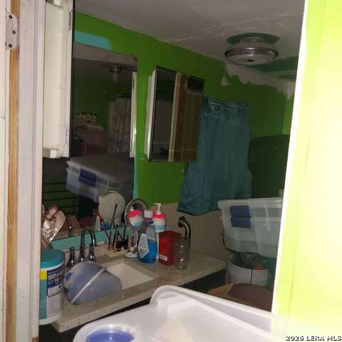 Image 17 of 26 For 387 Mills Ranch Rd