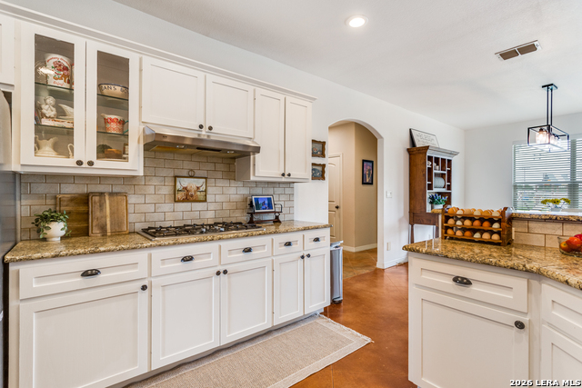 Image 11 of 43 For 106 River Mountain Dr