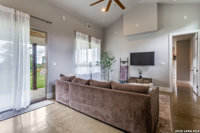 Image 30 of 43 For 106 River Mountain Dr