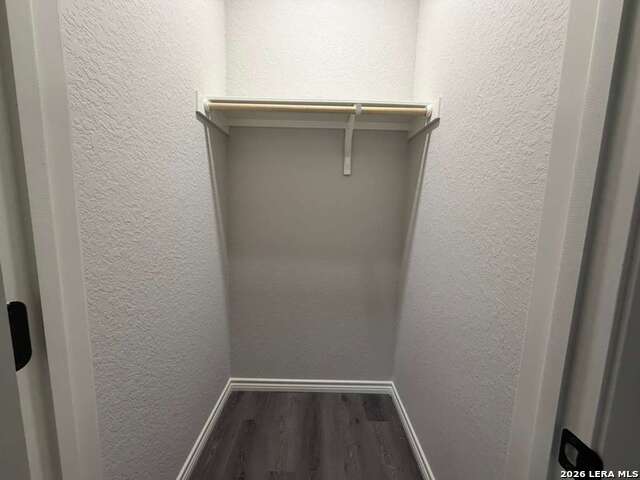 Image 10 of 13 For 7610 Windsor Oaks