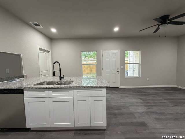 Image 4 of 13 For 7610 Windsor Oaks