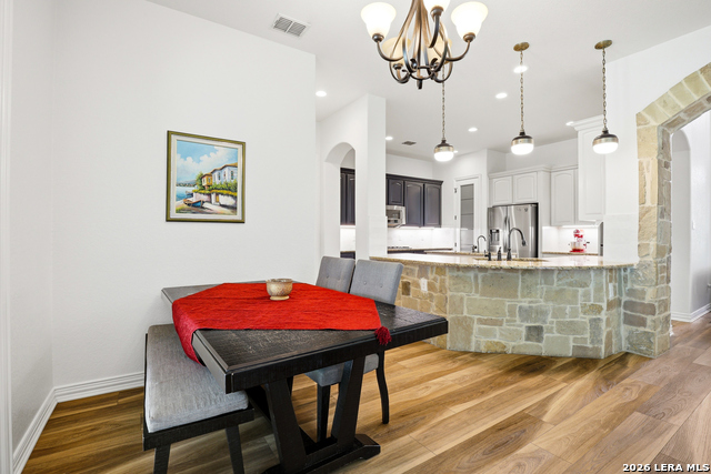 Image 12 of 50 For 3023 Spider Lily