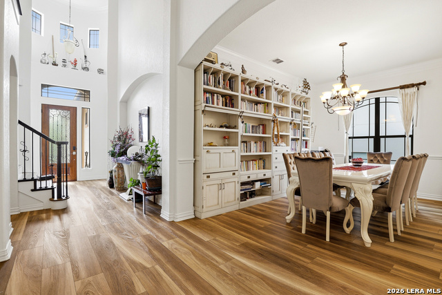 Image 3 of 50 For 3023 Spider Lily