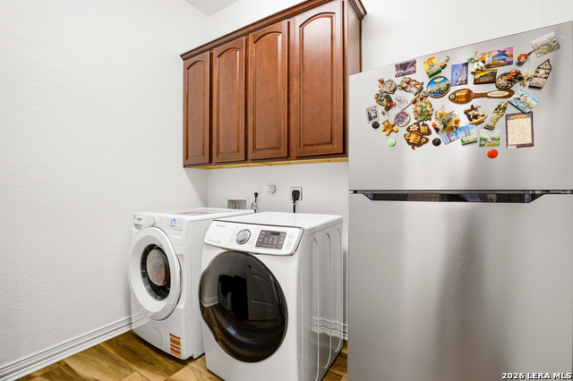 Image 38 of 50 For 3023 Spider Lily