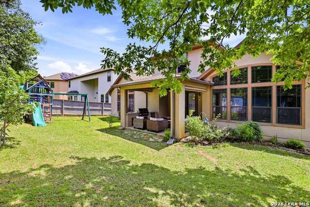 Image 42 of 50 For 3023 Spider Lily