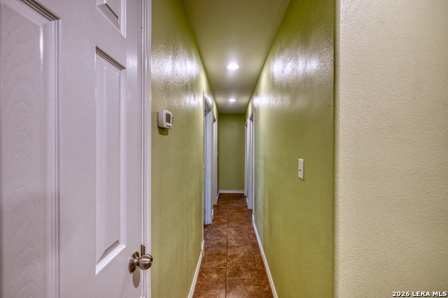 Image 13 of 34 For 411 Calera W