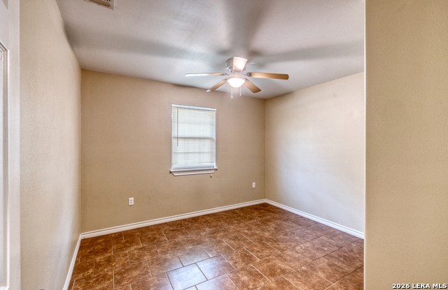 Image 20 of 34 For 411 Calera W