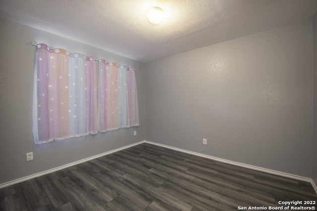 Image 18 of 29 For 5402 Harefield Dr