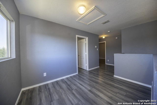 Image 22 of 29 For 5402 Harefield Dr