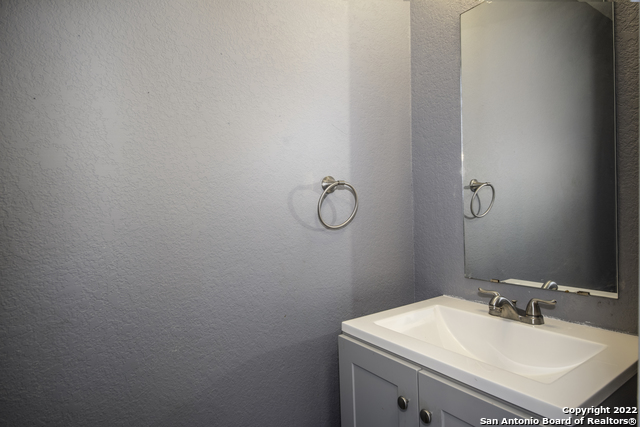 Image 24 of 29 For 5402 Harefield Dr