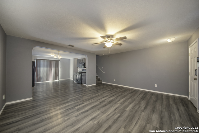 Image 4 of 29 For 5402 Harefield Dr