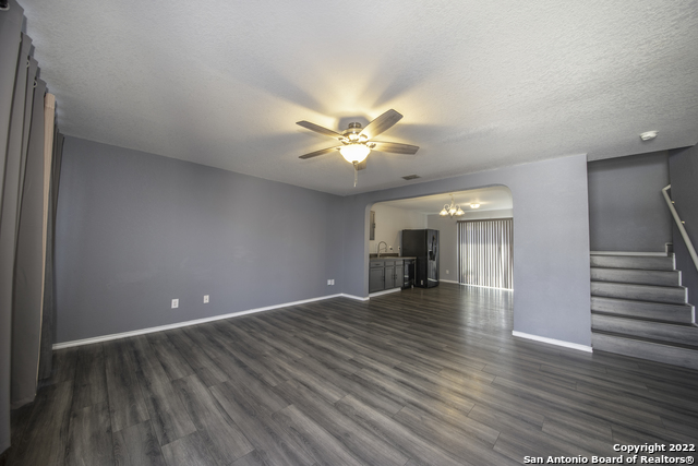 Image 5 of 29 For 5402 Harefield Dr