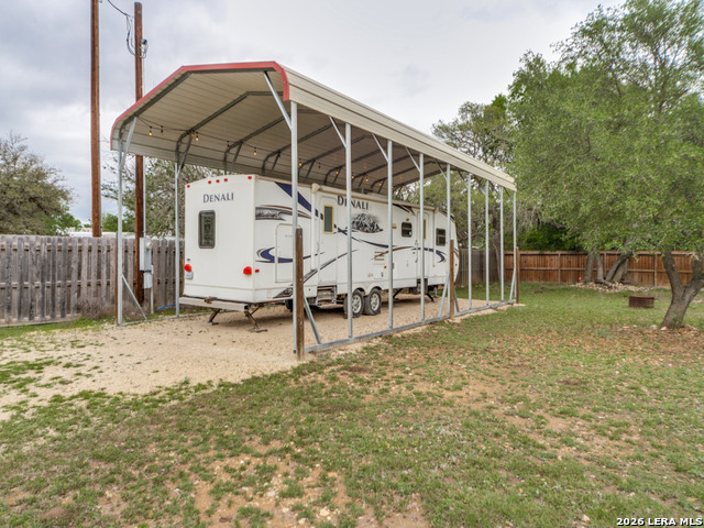 Image 2 of 13 For 715 River Bend