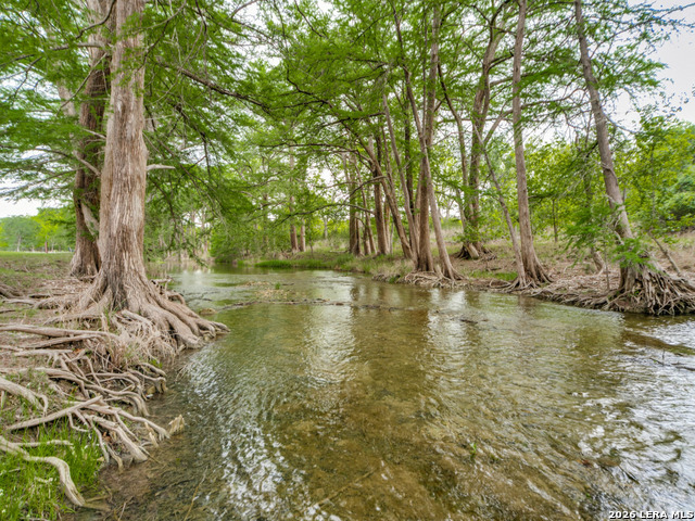 Image 4 of 13 For 715 River Bend