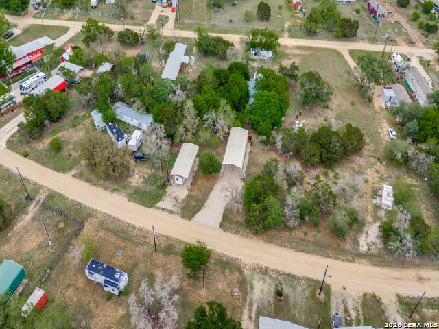 Image 6 of 13 For 715 River Bend