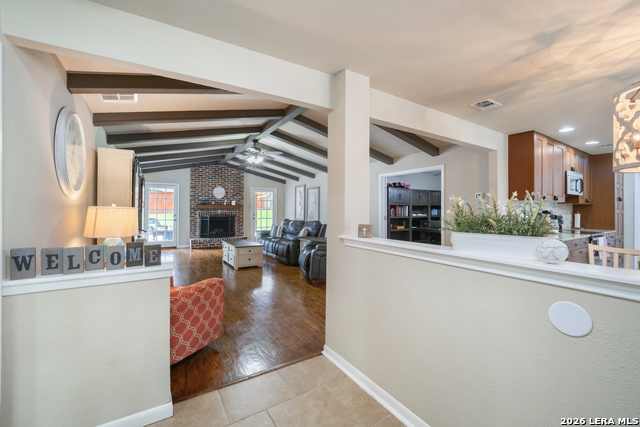 Image 11 of 70 For 1252 Abbotsbury