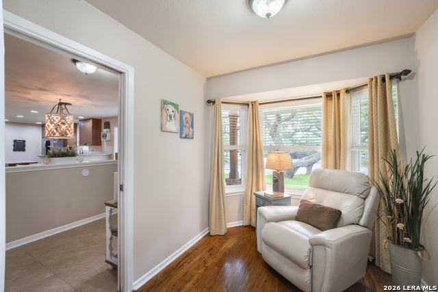 Image 32 of 70 For 1252 Abbotsbury