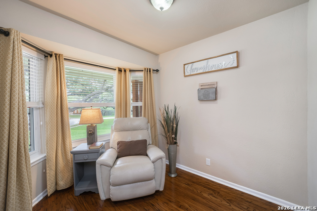 Image 33 of 70 For 1252 Abbotsbury