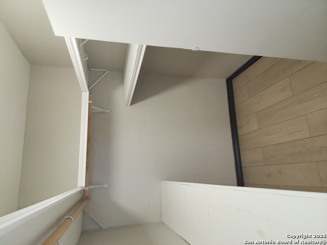 Image 16 of 16 For 20335 Campbellton Rd