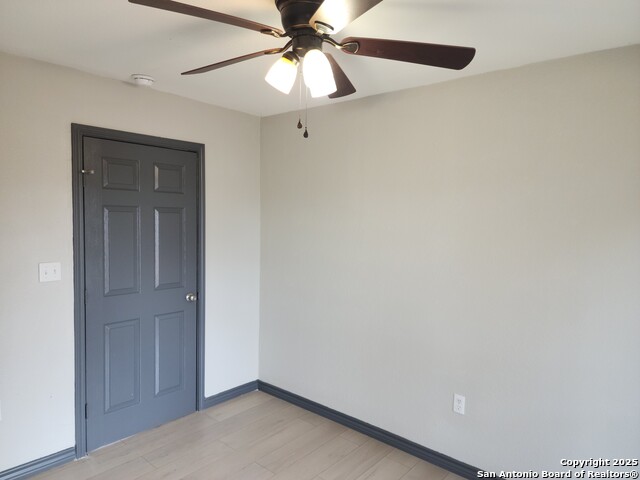 Image 8 of 16 For 20335 Campbellton Rd